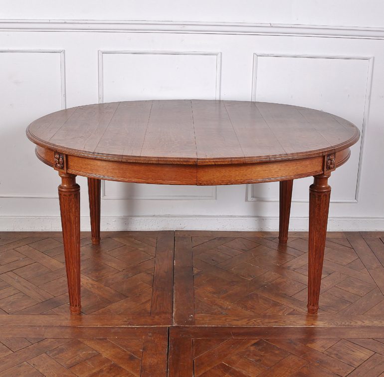 Oval Louis XVI dining table FJ-1927b | Antique Warehouse