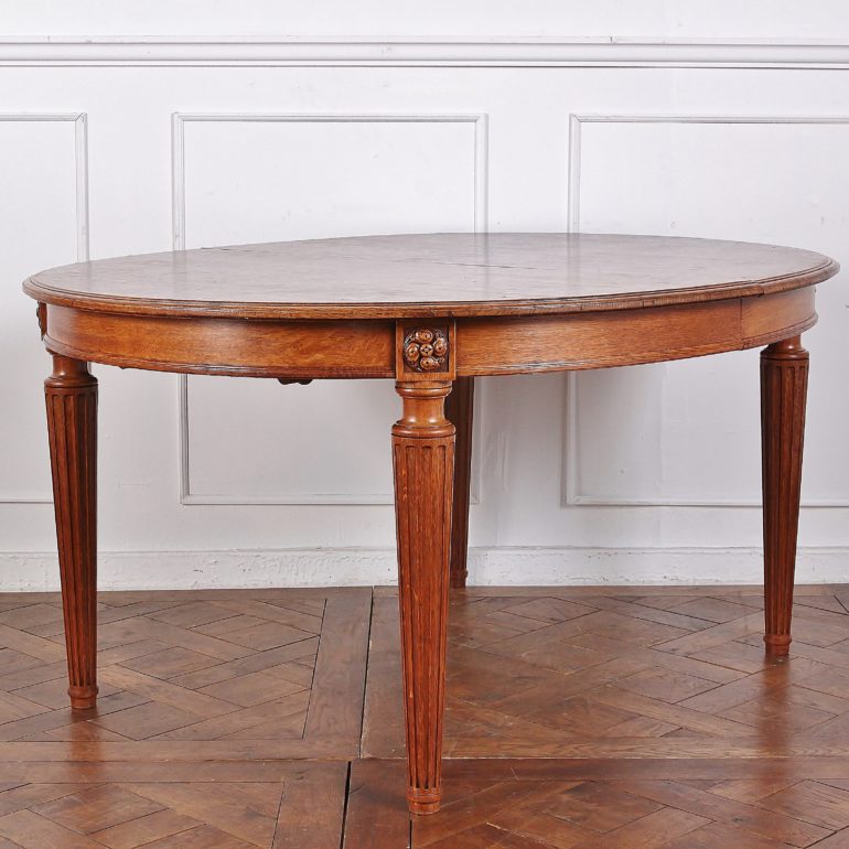 Oval Louis XVI dining table FJ-1927b | Antique Warehouse