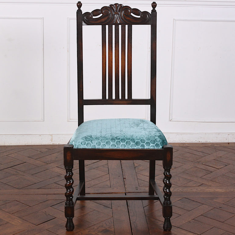 Set of Six English Solid Oak Arts and Crafts Dining Chairs C.1910 C-KR