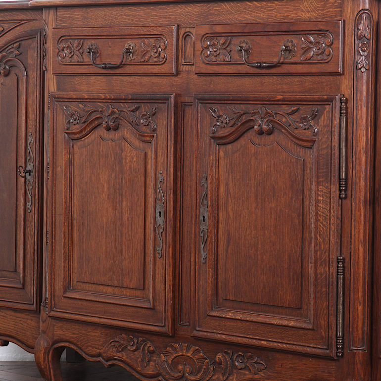 Vintage Carved Oak Buffet or Hutch FM-2312 | Antique Warehouse